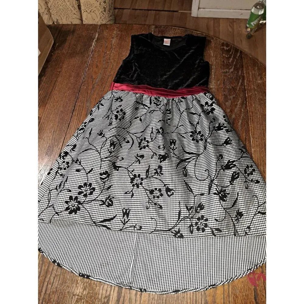 16 Wonder Nation High Low Black White Red Special Occasion Christmas Dress